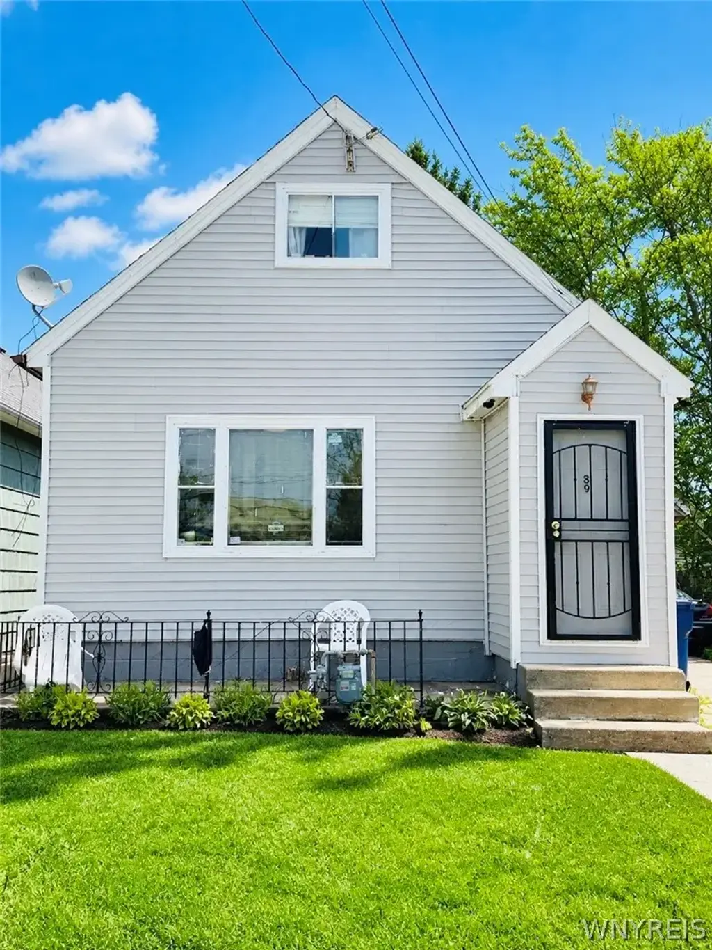 39 Koons Avenue, Buffalo