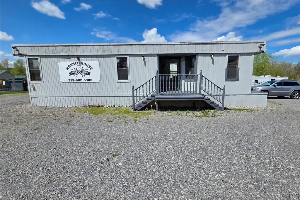 6251 Fremont Road, Manlius