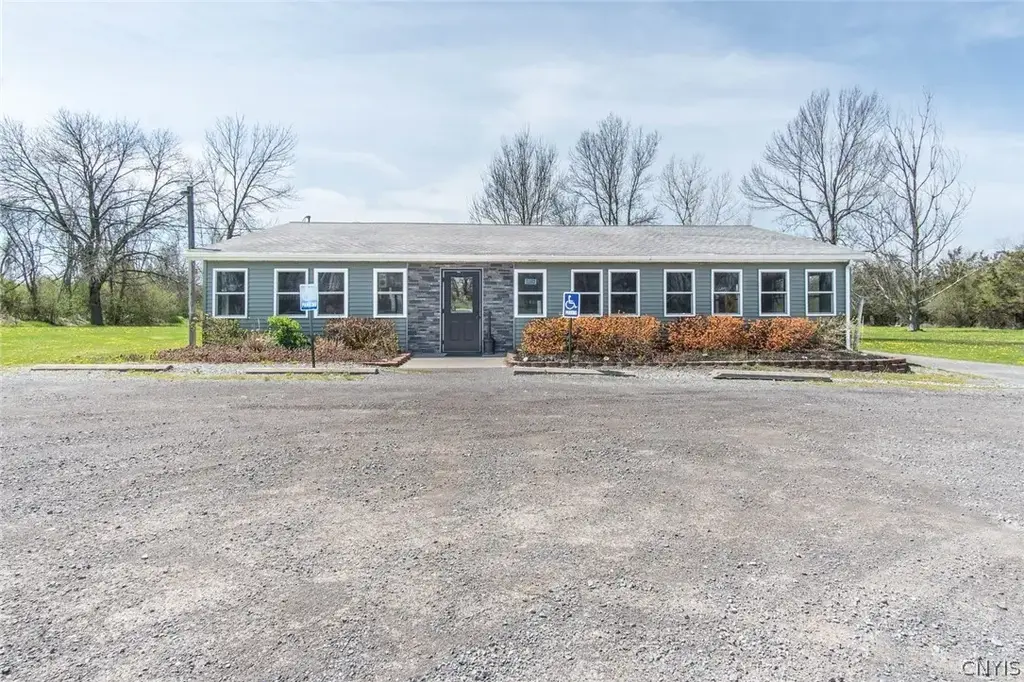 7641 State Route 3, Henderson