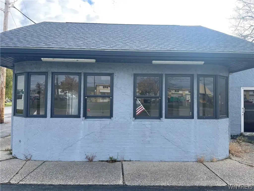 1109 Harlem Rd Ste 1, Cheektowaga