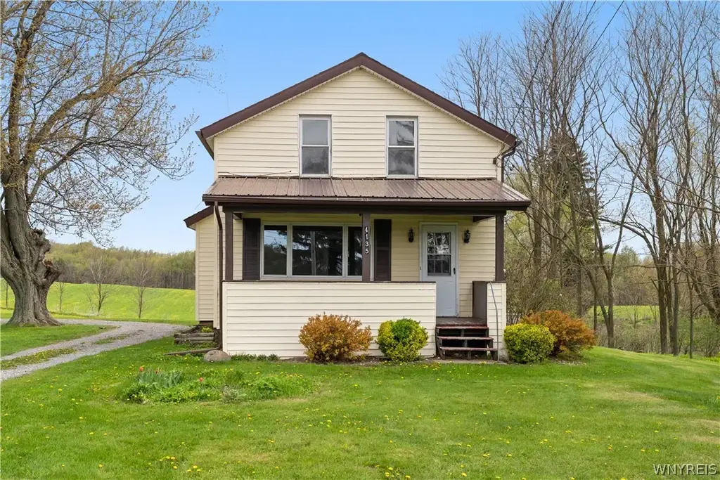 4135 State Route 20a W, Orangeville