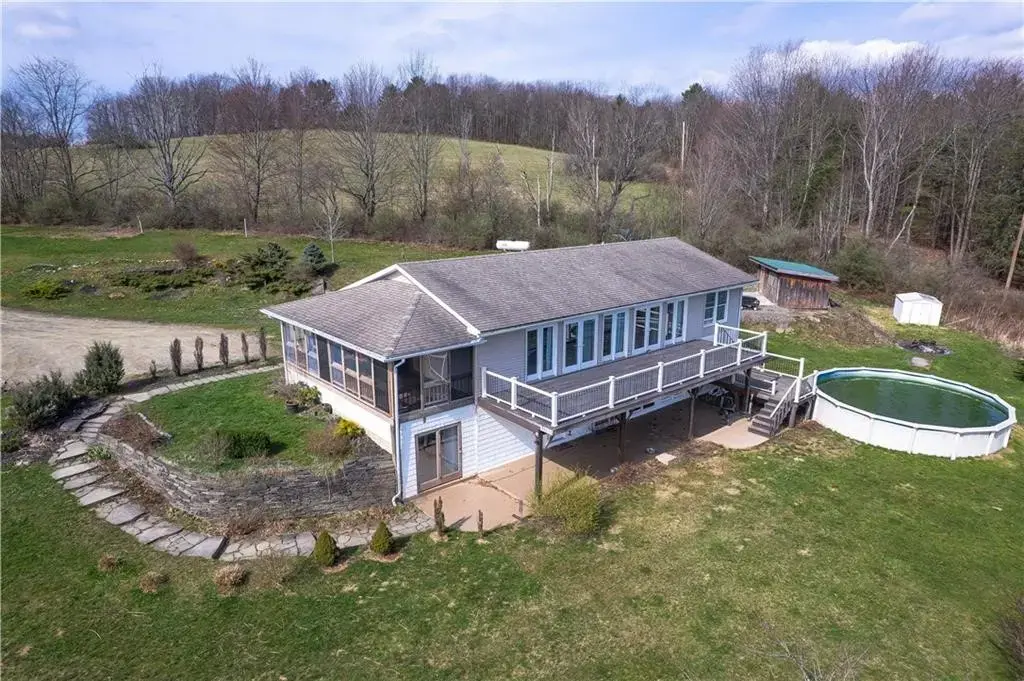 799 Dutch Hill Road, Southport