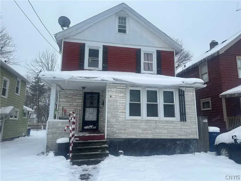 1021 W Colvin Street, Syracuse