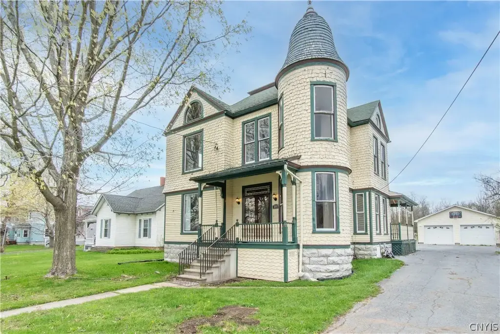11853 State Route 12e, Lyme