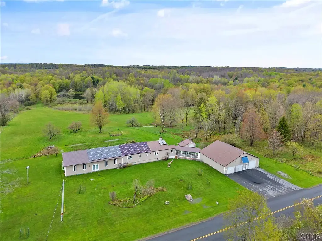 17563 County Route 90, Lorraine