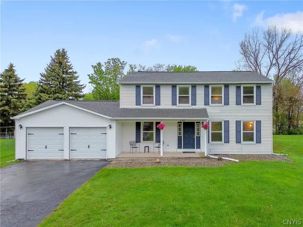 416 Mallard Drive, Camillus