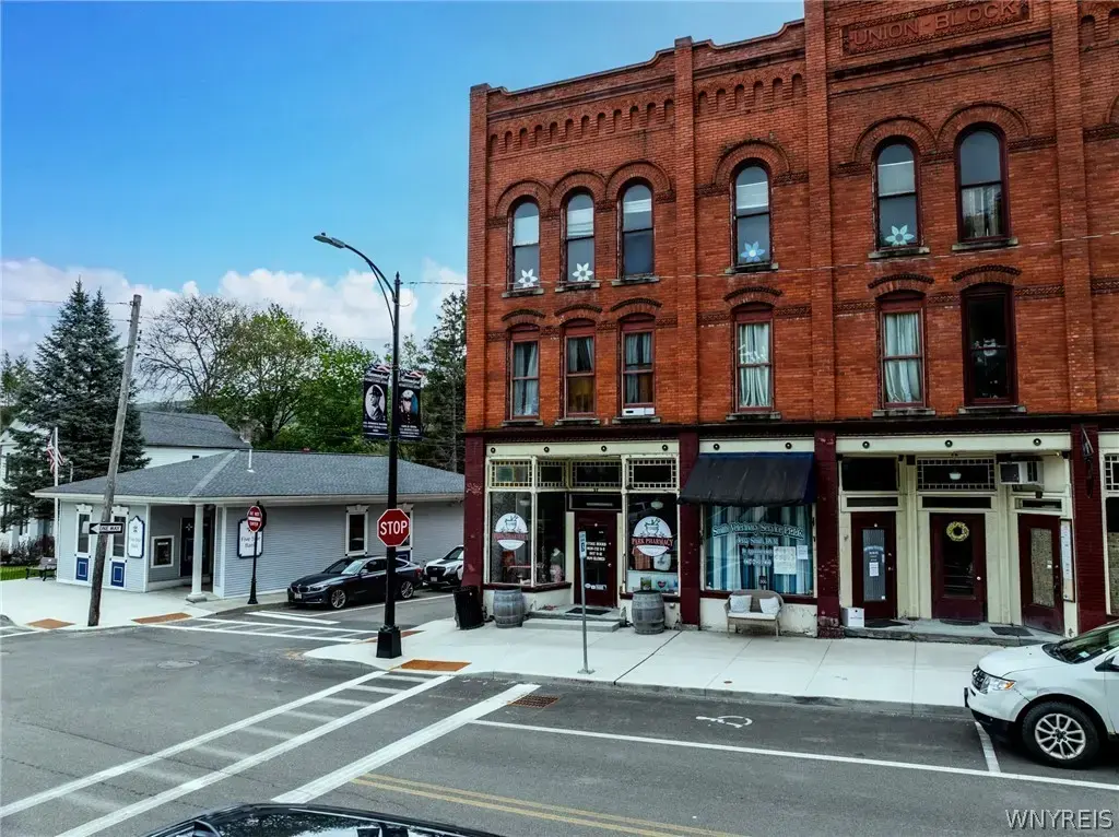 27 Shethar Street, Urbana