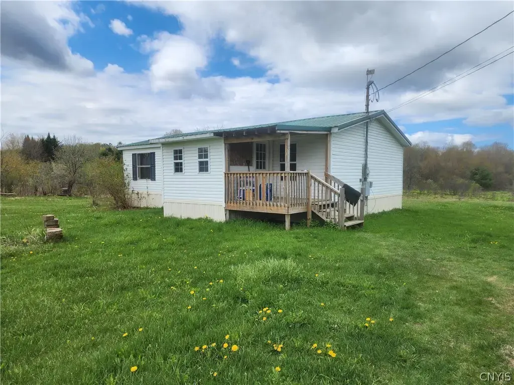 7815 E Ava Road, Ava