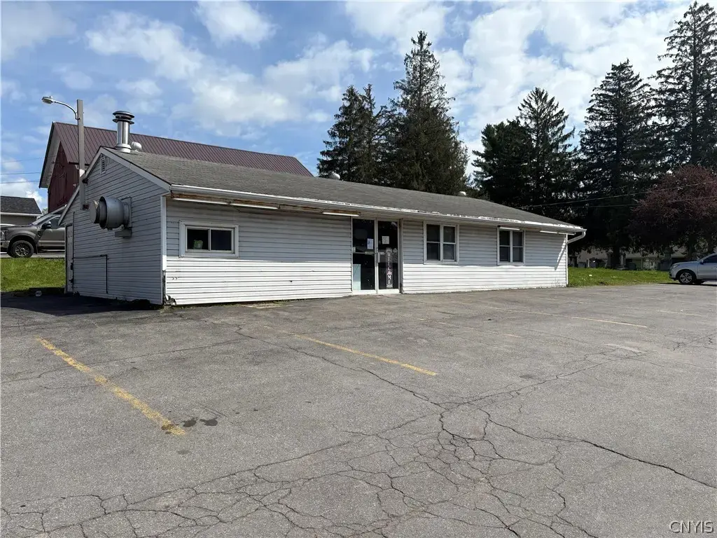 1656 County Route 45, Palermo