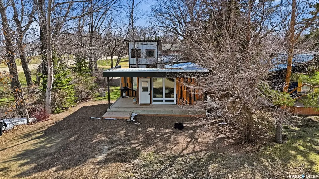 17 Pheasant Street, Wood River Rm No 74