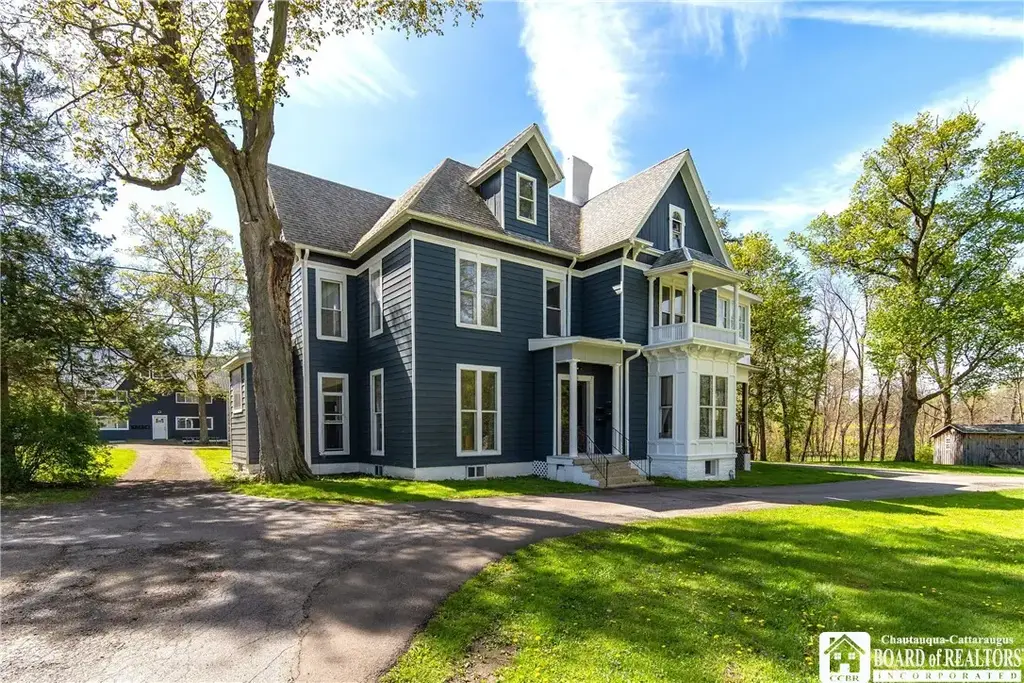 238 E Main Street, Westfield