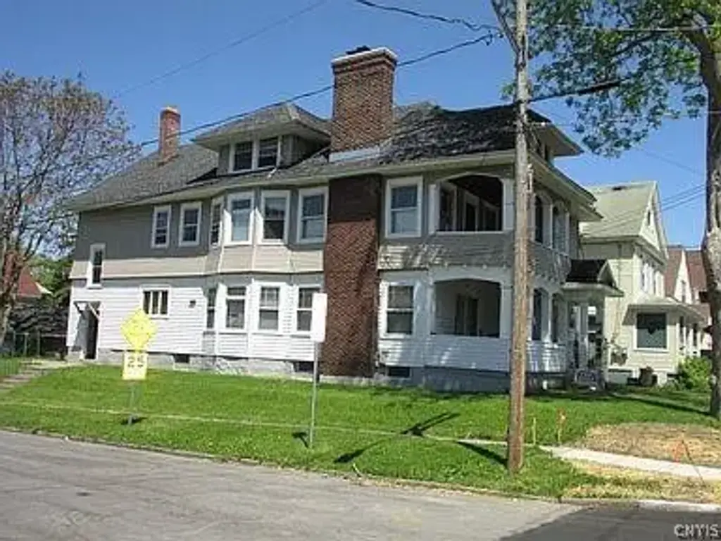 326 Park Street, Syracuse