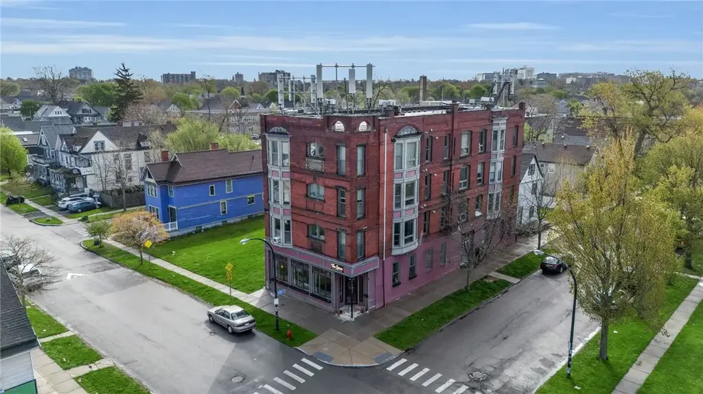 339 Rhode Island Street, Buffalo