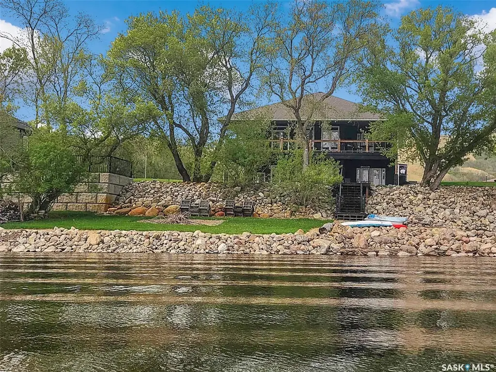 Rural Address, Round Lake