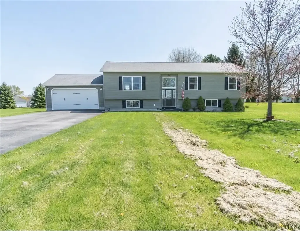 2 Grant Street, Brownville