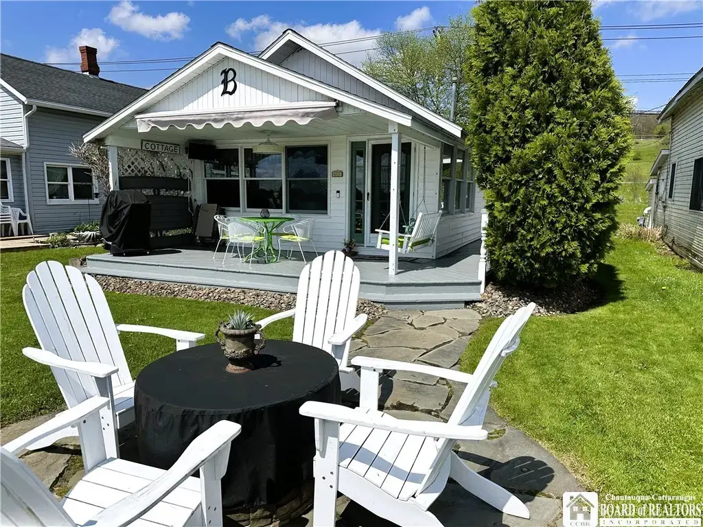 3941 Route 430, Ellery