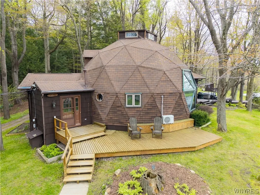 311 Ortner Road, Bennington