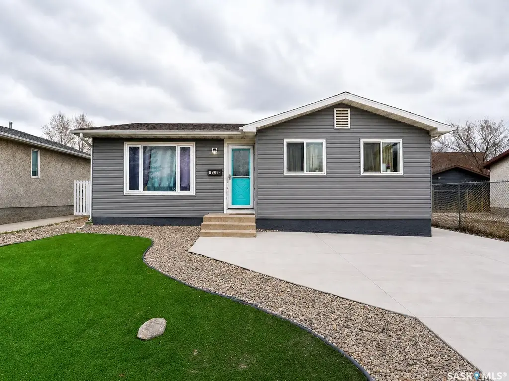 1739 Fleet Street, Regina