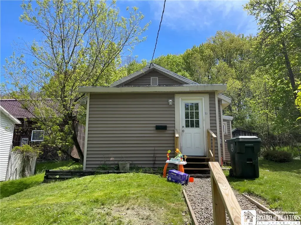 53 Ellicott Street, Jamestown