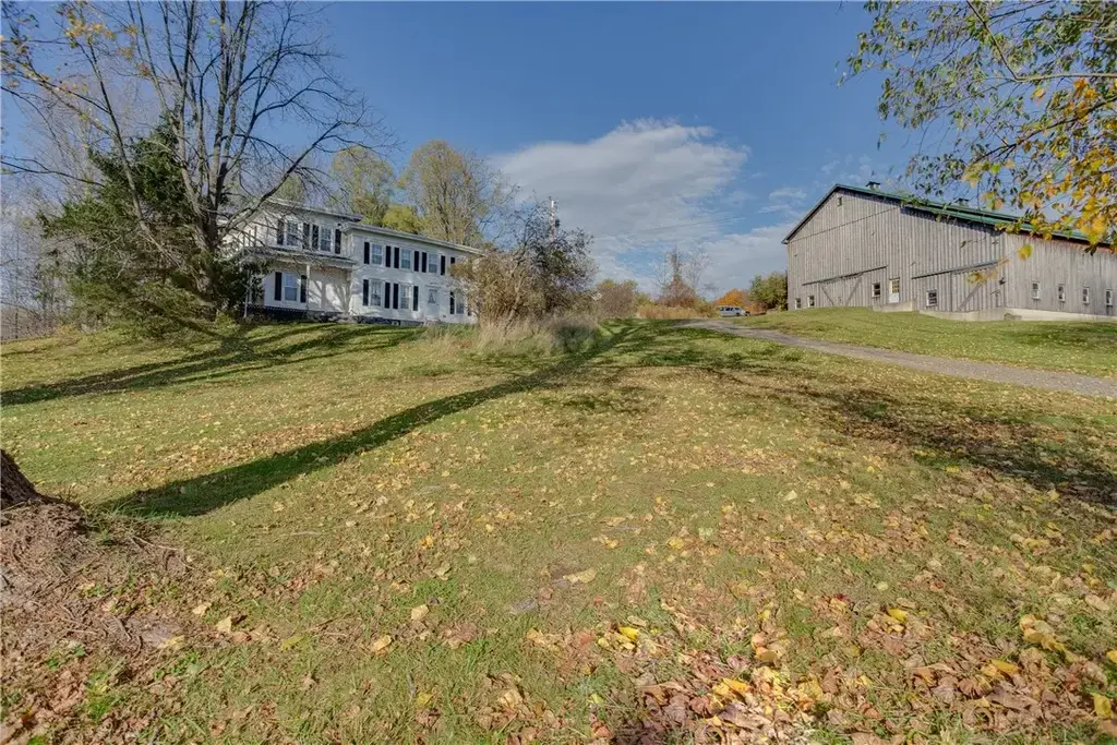285 Shew Hollow Road, Jefferson