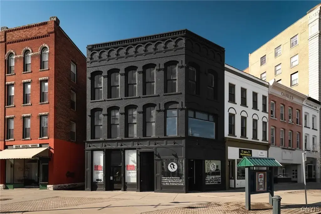 18-24 Public, Watertown City