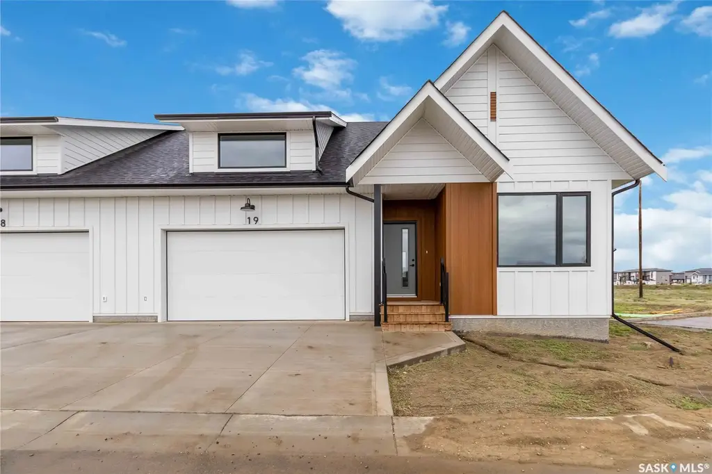 105 Hathway Crescent 37, Saskatoon