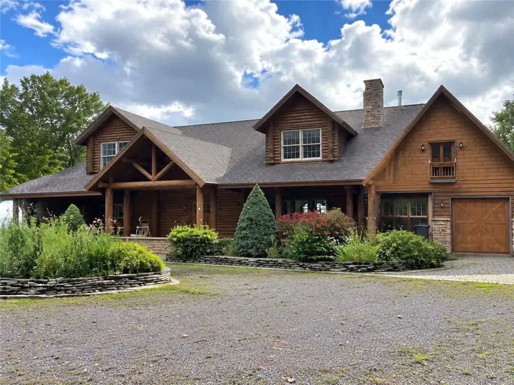 728 Reagan Road, Bovina