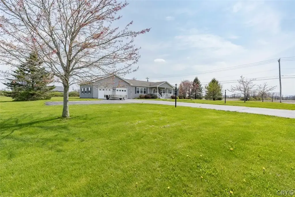 390 Otis Lane, Cape Vincent