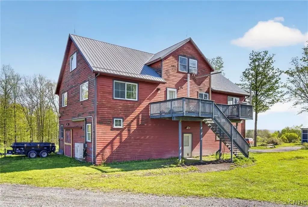 4675 Seneca Road, Covert