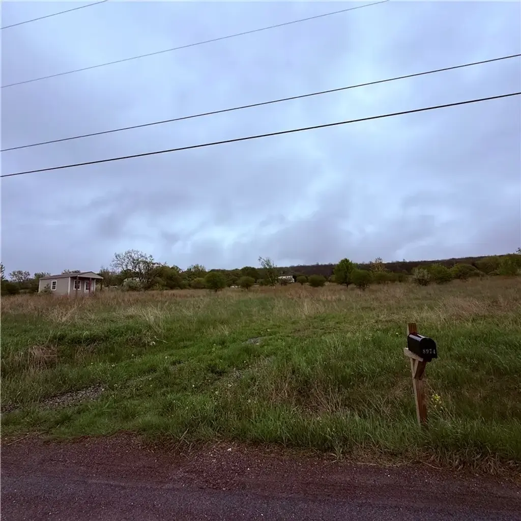 Reeds Corners Road, Sparta