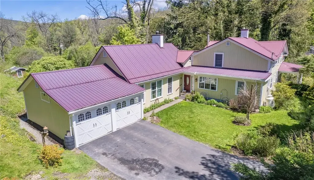1287 Croton Road, Montour