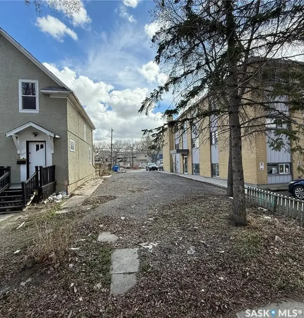 2113 Osler Street, Regina