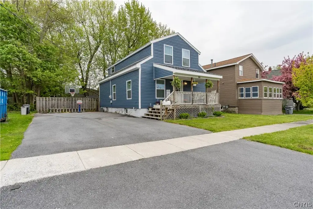 316 N California Avenue, Watertown City