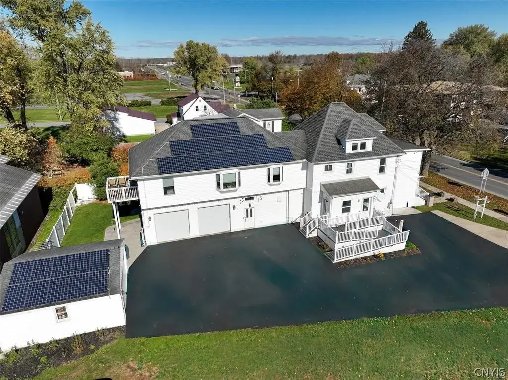 337 N Peterboro Street, Lenox