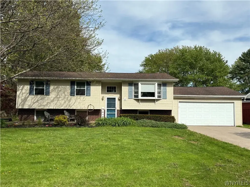 3979 Ridgelea Drive, Newfane