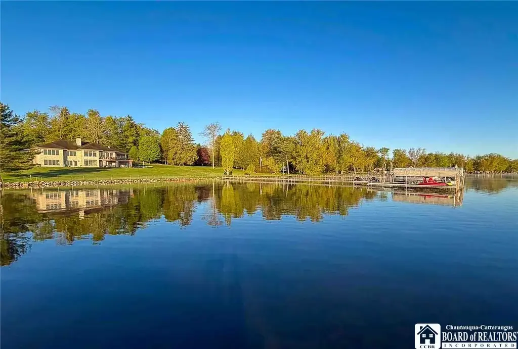 4028 W Lake Road, Chautauqua