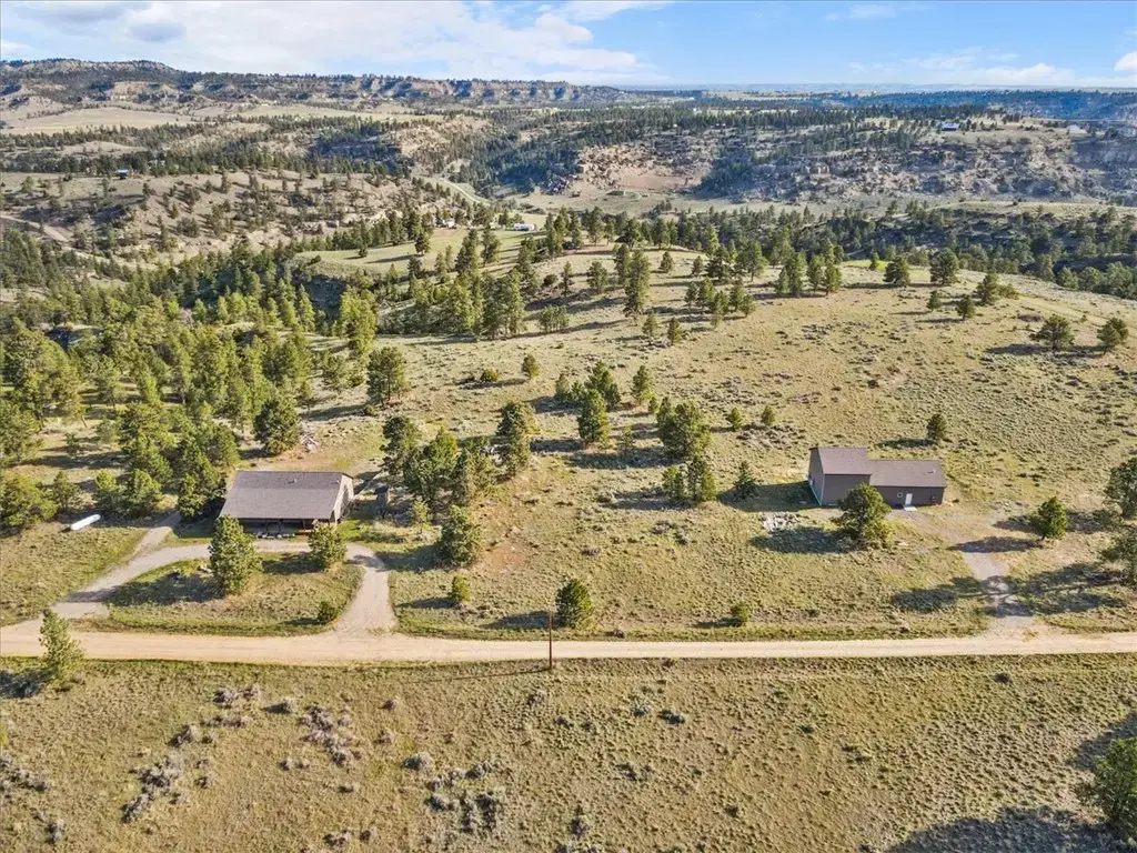 5930 Chief Buffalo Horn Trail, Laurel