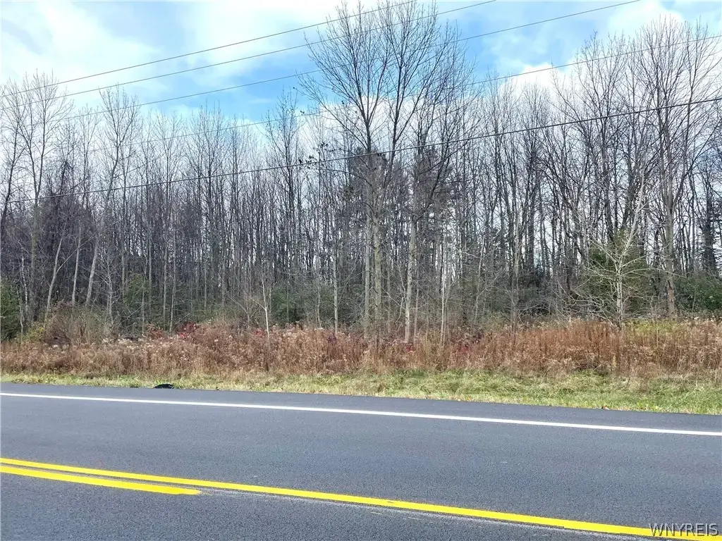 1187 State Highway 131, Massena