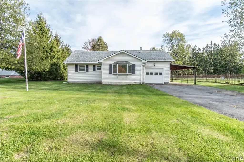 334 Dodge Avenue, Hounsfield