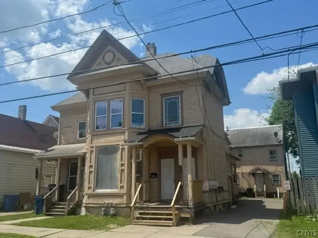 20 & 20.5 Charles Street, Cortland