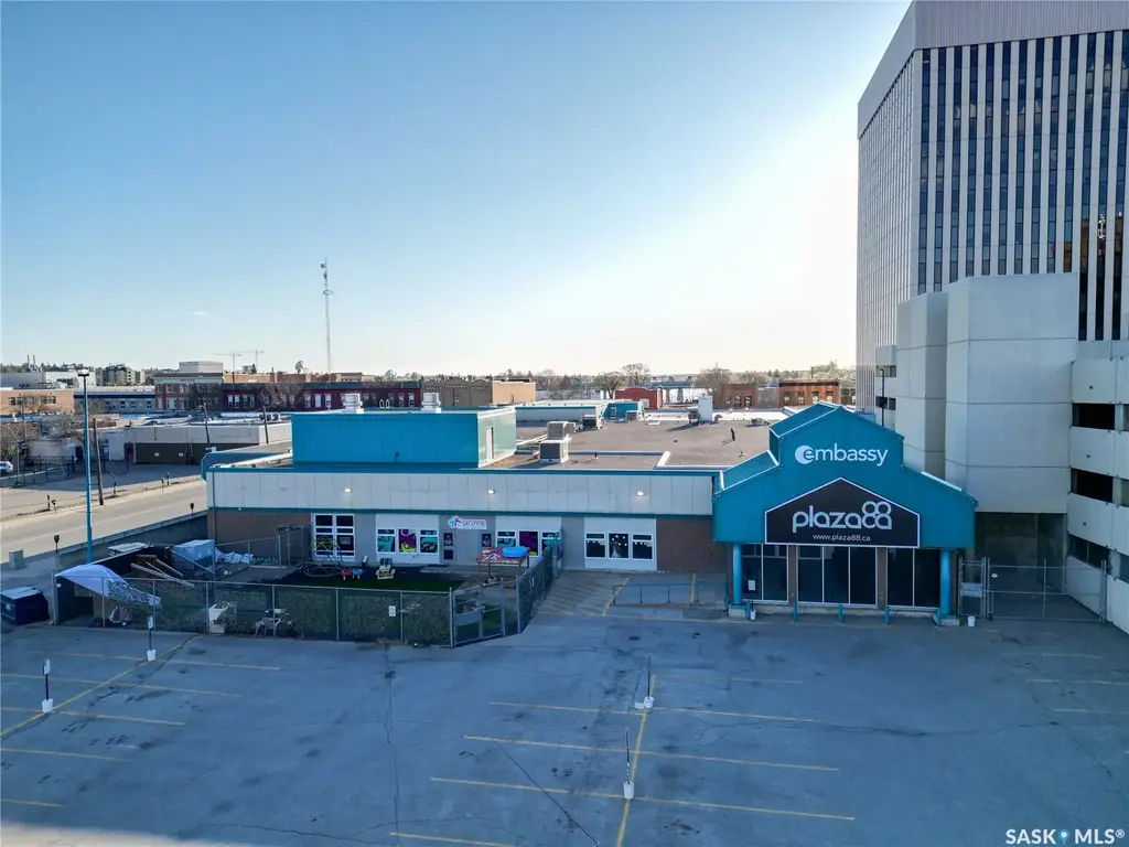888 Central Avenue, Prince Albert
