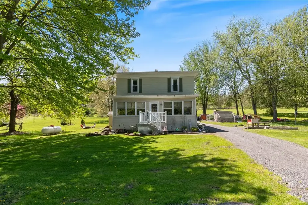 5443 Russell Road, Marion