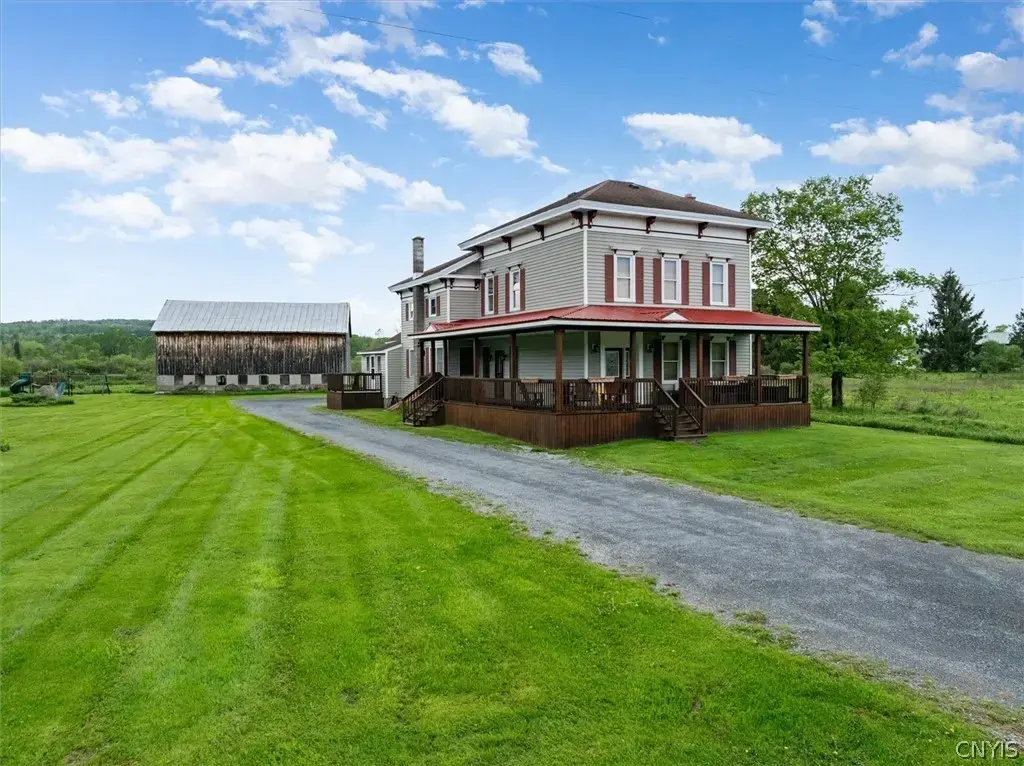 10279 Old State Route 12, Remsen
