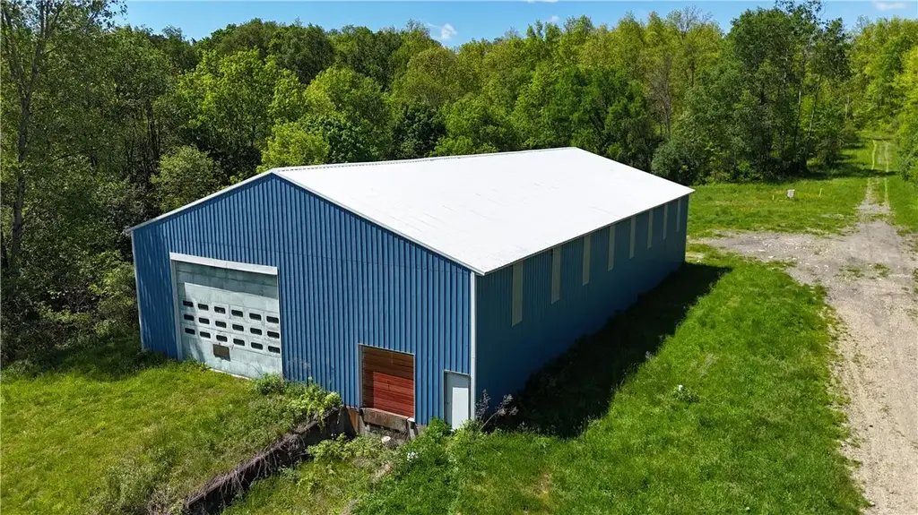 1645 Forest Avenue Extension, Busti