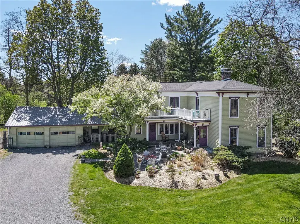 1900 Rose Hill Road, Skaneateles