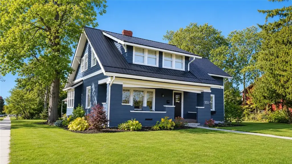 555 W North Street, Geneva City