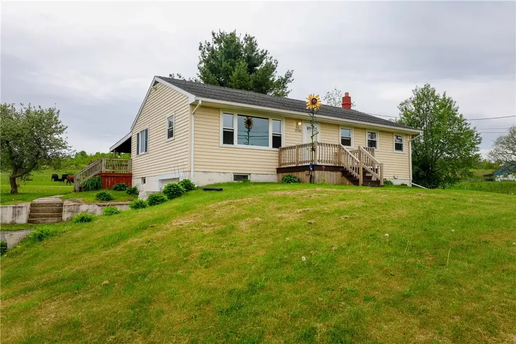 2730 Beaver Dams Moreland Road, Dix