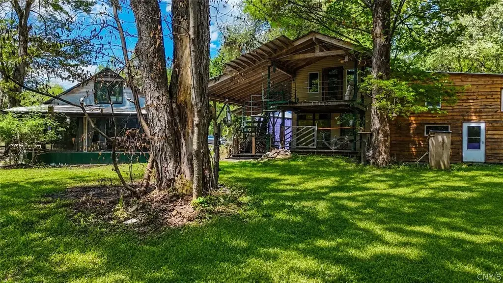 367 Andersen Hill Road, Richford
