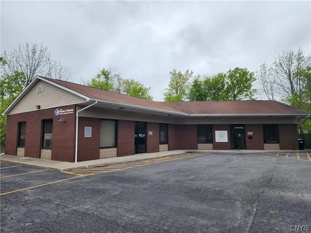 212 E Manlius Street, DeWitt