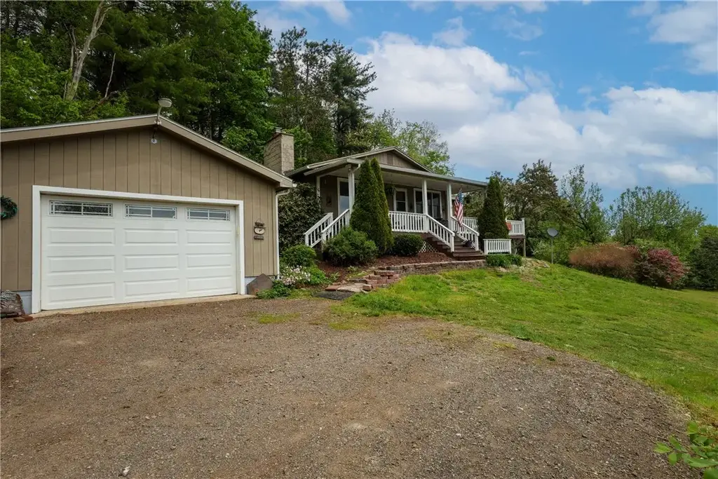 5609 King Hill Road, Campbell